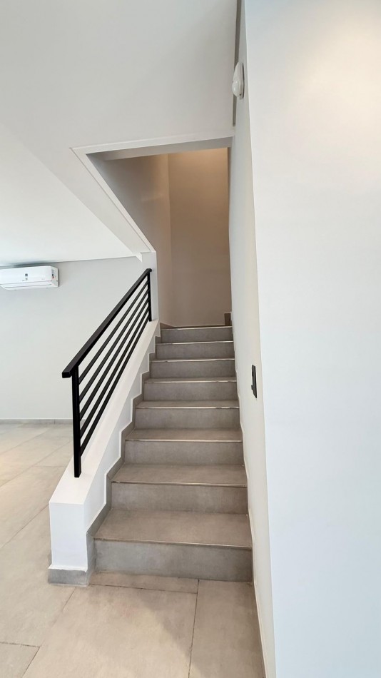 CASA A ESTRENAR 