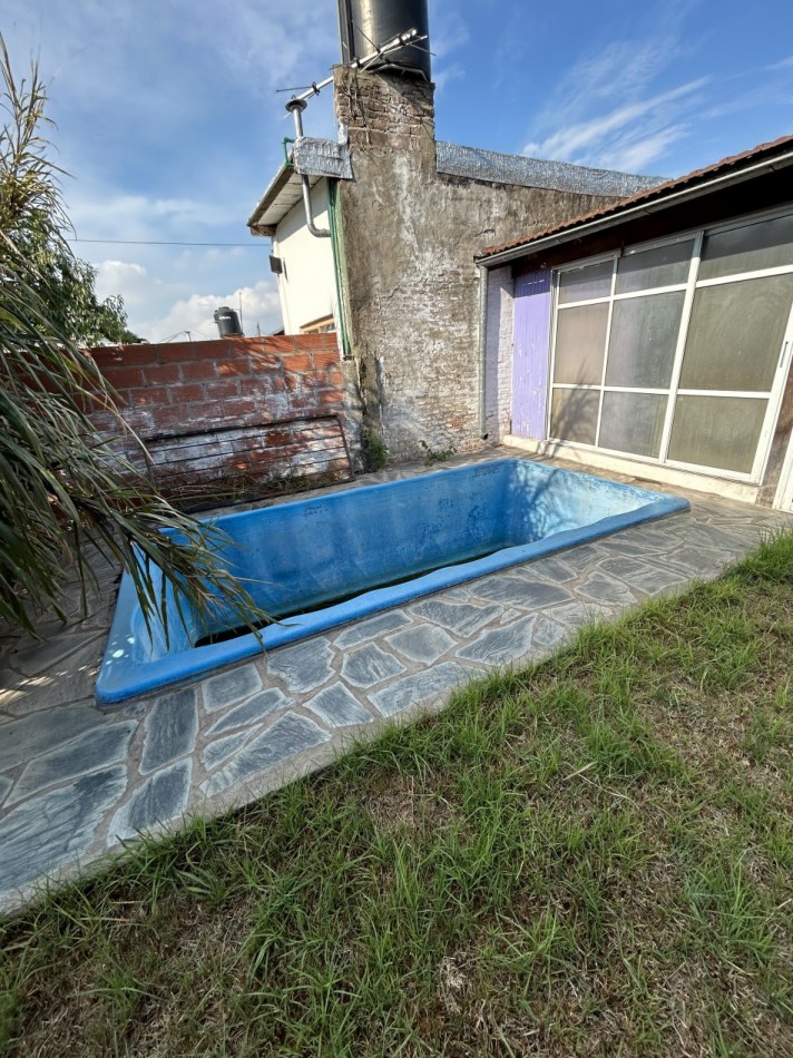 CASA 5 AMBIENTES CON QUINCHO 