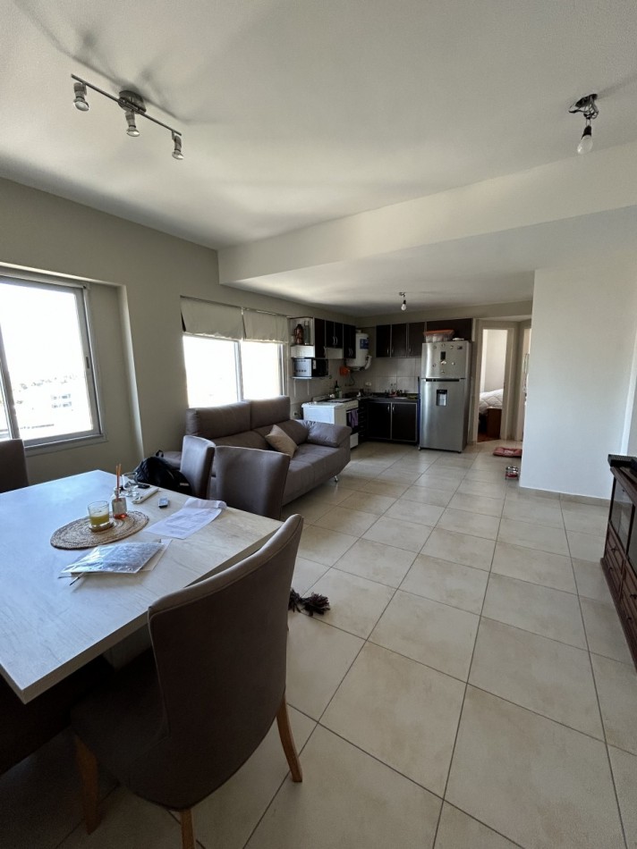 DEPARTAMENTO DE 3 AMBIENTES EN EXCELENTE UBICACION 