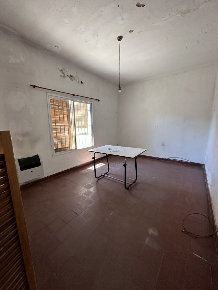 VENTA PROPIEDAD CON 2 CASAS EN EXCELENTE UBICACION