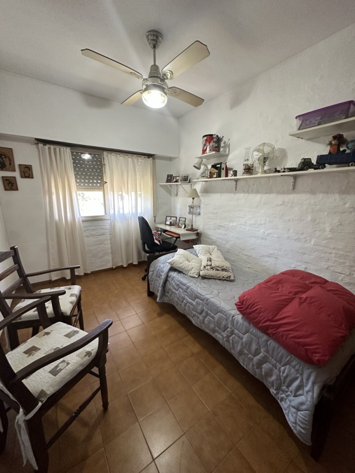 VENTA PROPIEDAD CON 2 CASAS EN EXCELENTE UBICACION
