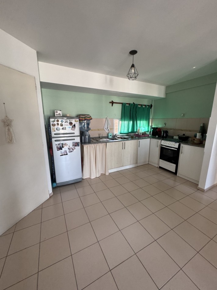 DEPARTAMENTO DOS AMBIENTES CON BALCON USO FAMILIAR Y PROFESIONAL