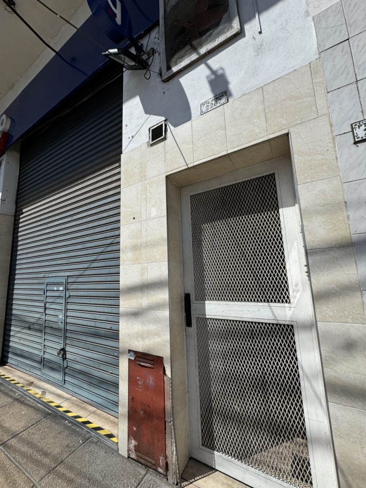 DEPARTAMENTO 3 AMBIENTES CON BALCON  SIN COCHERA