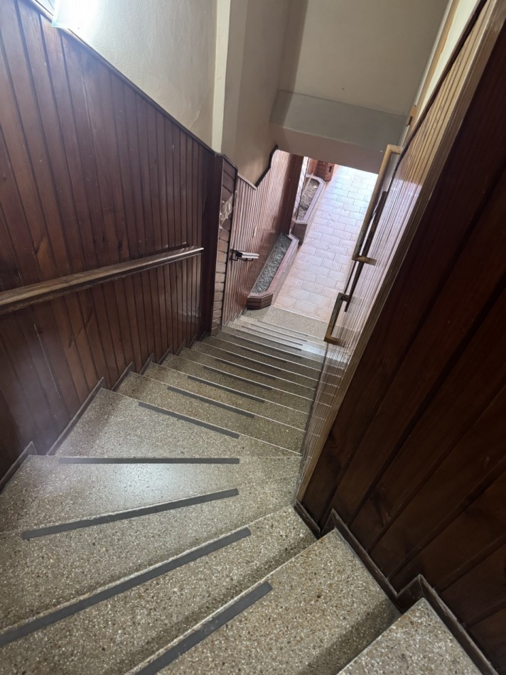 OFICINA COMERCIAL O PROFESIONAL