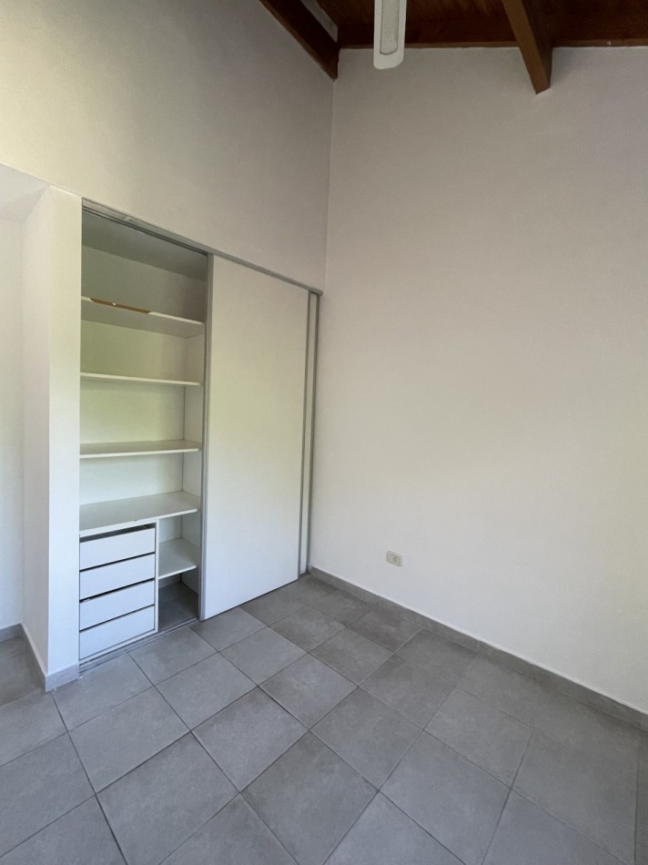 DEPARTAMENTO 2AMBIENTES CON PLAYROOM Y COCHERA 