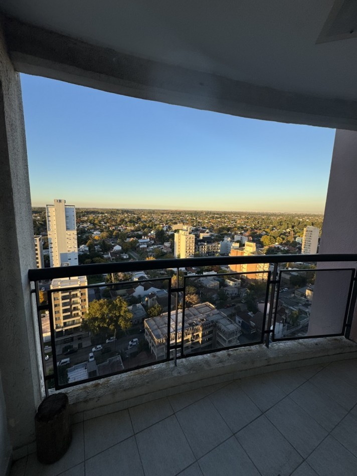 DEPARTAMENTO DOS AMBIENTES CON BALCON Y COCINA SEPARADA 